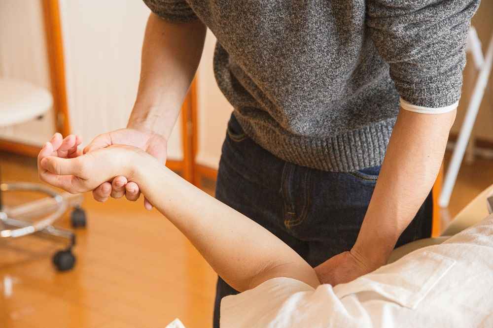 Understanding physiotherapy Understanding physiotherapy